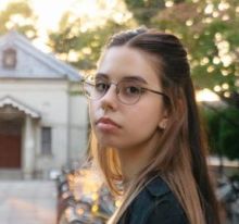 Ines - art teacher in Geneva